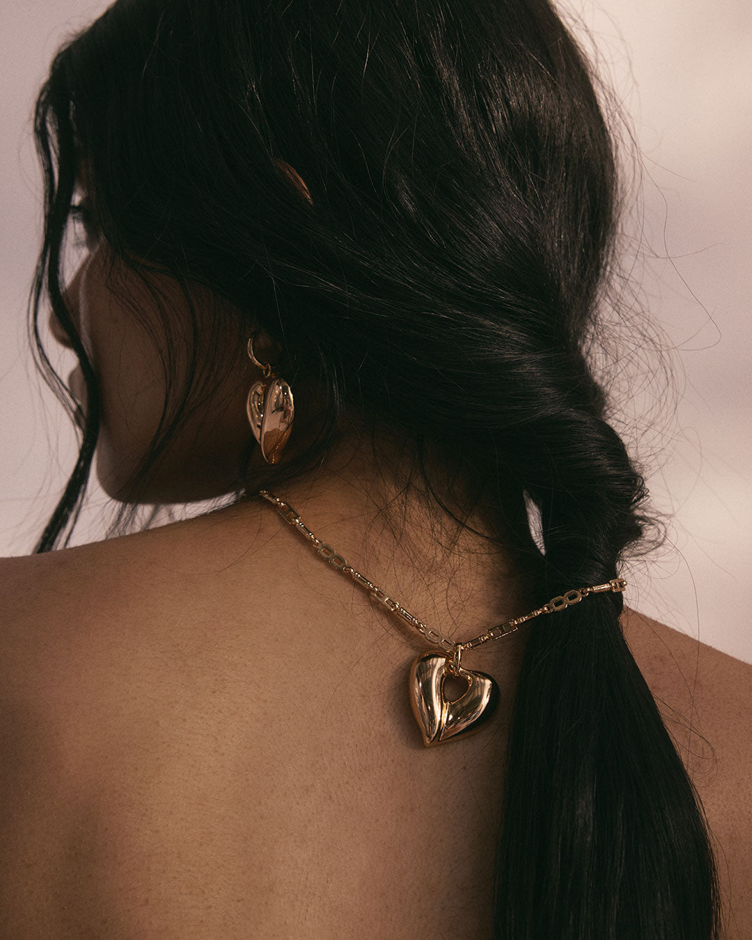 The Corazon Statement Necklace