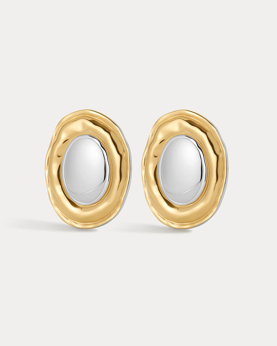 The Formentera Studs